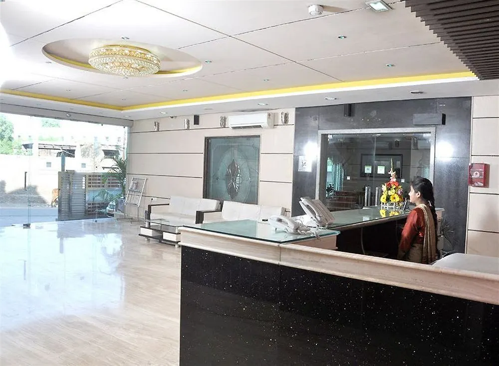 Sun Hotel Agra  Агра