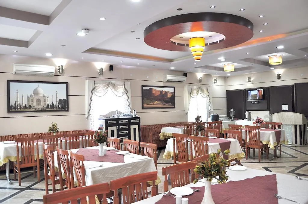 Sun Hotel Agra  Агра